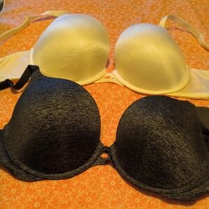 Victoria Secret Bras 32DD